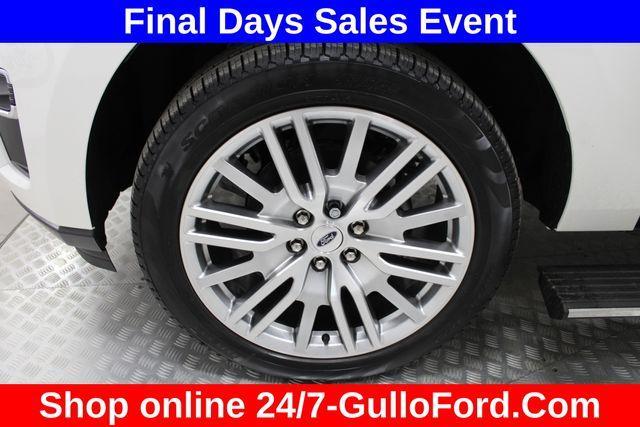 new 2024 Ford Expedition Max car, priced at $68,979