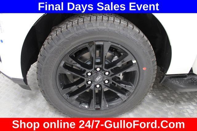 new 2024 Ford Expedition Max car, priced at $60,066