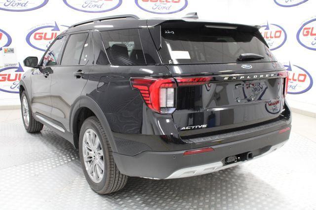 new 2025 Ford Explorer car, priced at $40,800