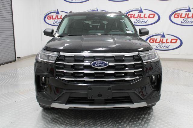 new 2025 Ford Explorer car, priced at $40,800