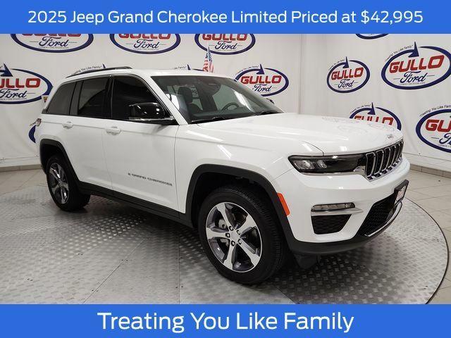 used 2025 Jeep Grand Cherokee car, priced at $42,995
