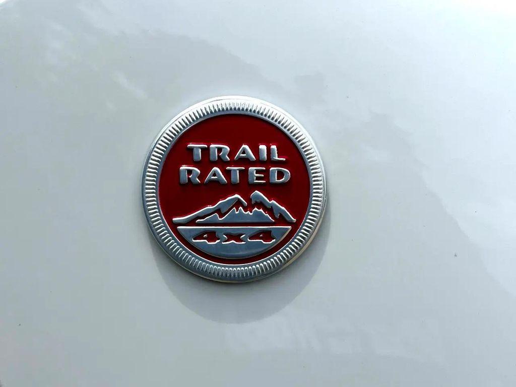used 2018 Jeep Cherokee car, priced at $20,959