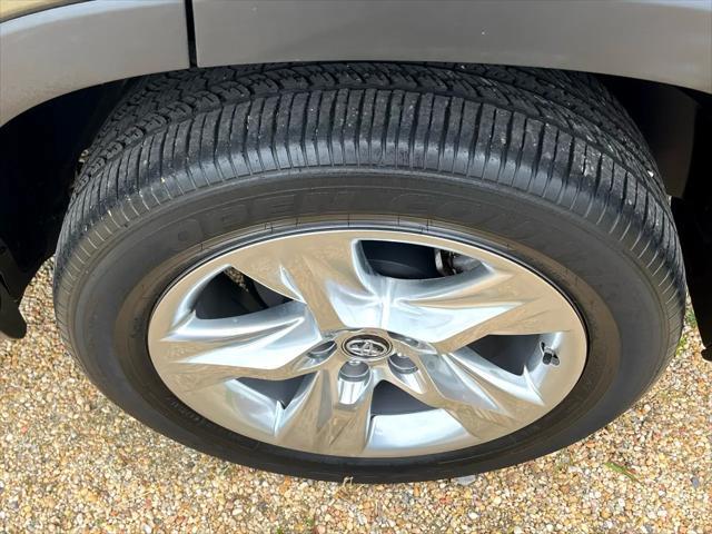 used 2017 Toyota Highlander car, priced at $21,959