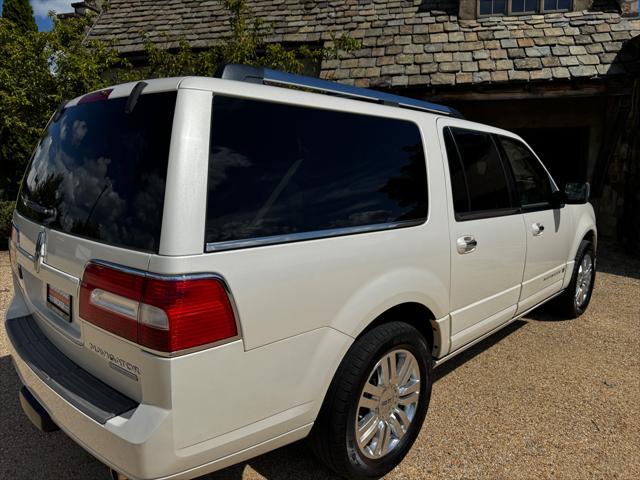 used 2008 Lincoln Navigator car, priced at $7,959