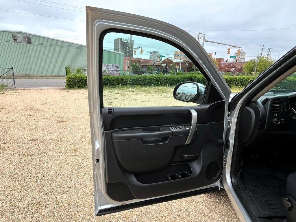 used 2013 GMC Sierra 1500 car, priced at $11,959