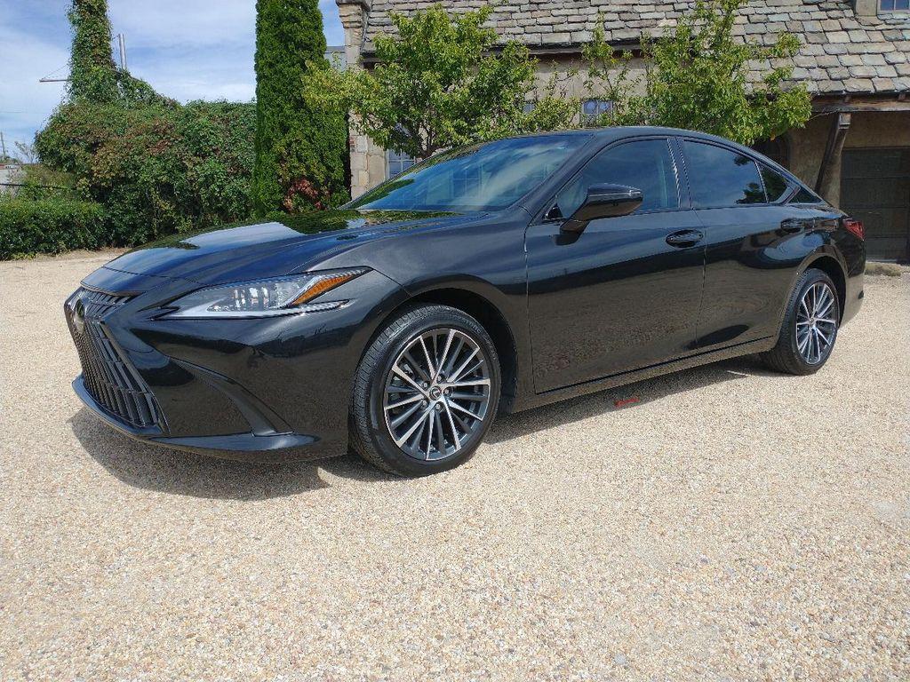 used 2023 Lexus ES 250 car, priced at $33,959