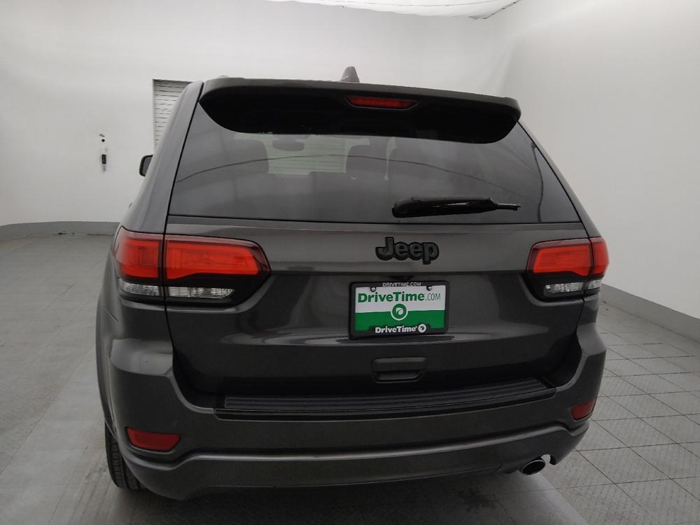 used 2018 Jeep Grand Cherokee car, priced at $18,895