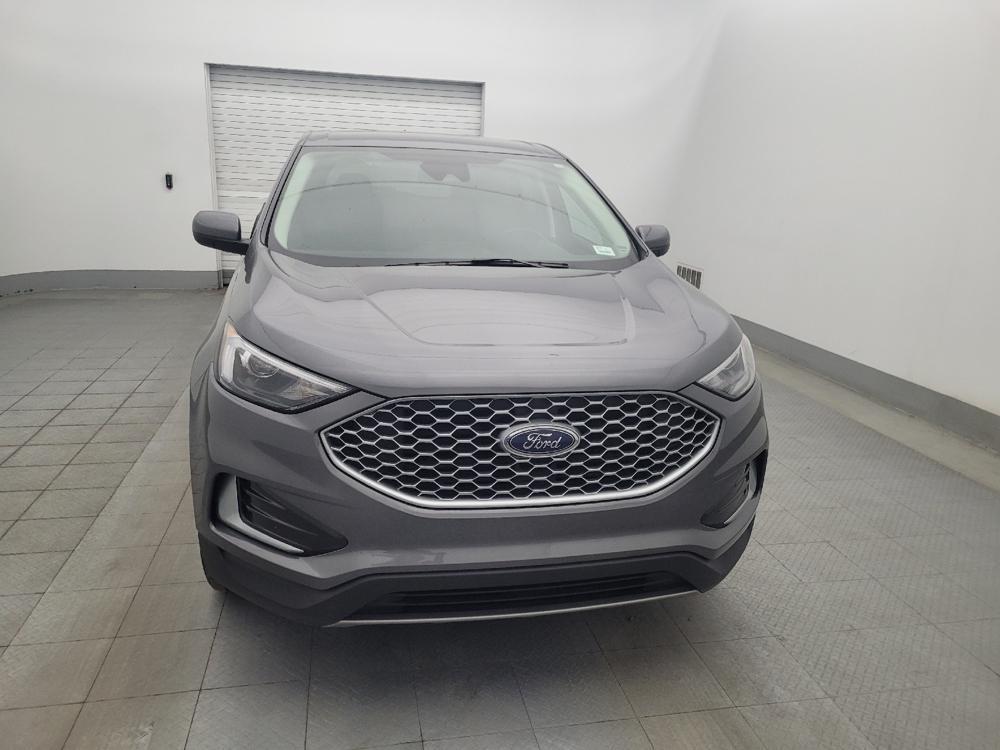 used 2024 Ford Edge car, priced at $25,895