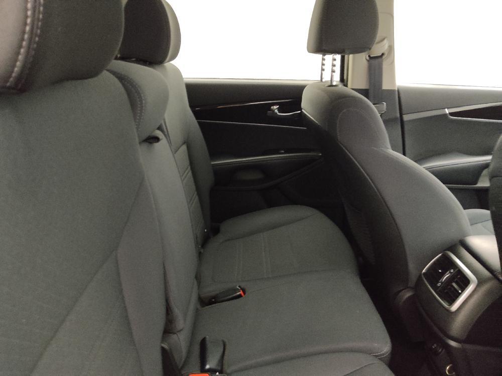 used 2019 Kia Sorento car, priced at $16,995