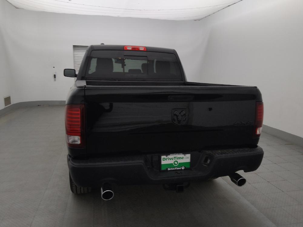 used 2020 Ram 1500 Classic car, priced at $25,495