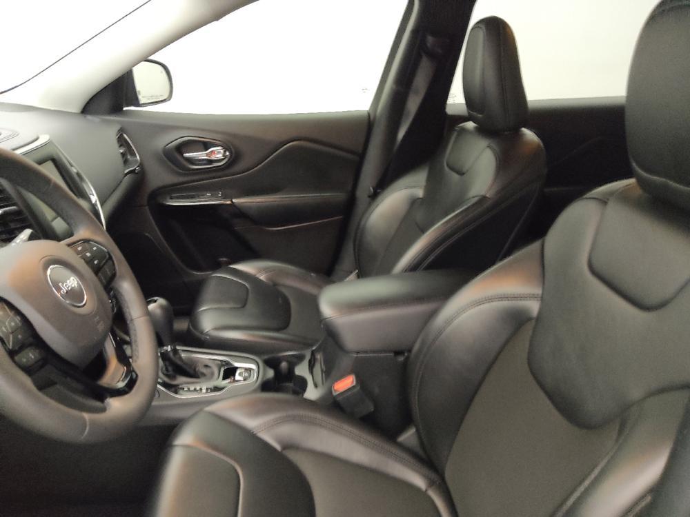 used 2020 Jeep Cherokee car, priced at $17,895