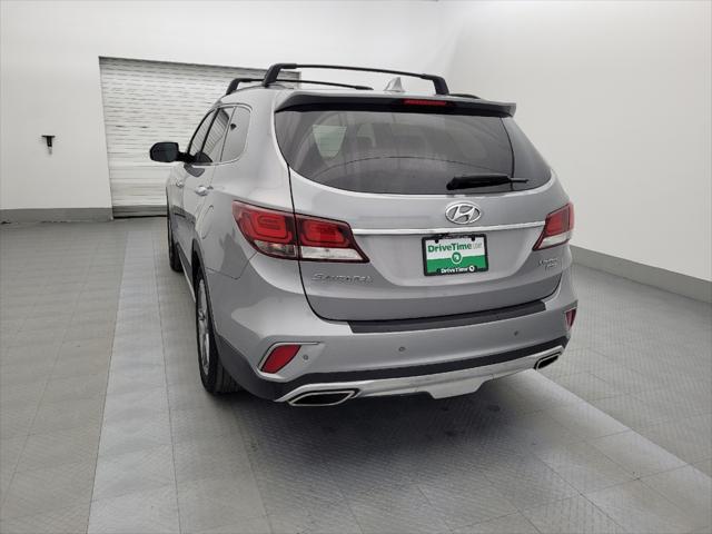 used 2018 Hyundai Santa Fe car, priced at $16,795