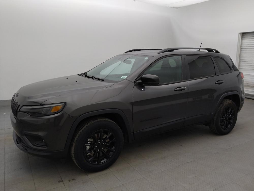 used 2023 Jeep Cherokee car, priced at $27,095