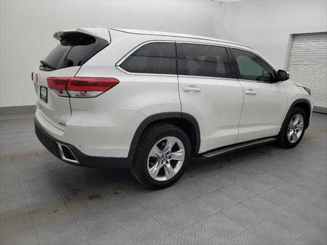 used 2019 Toyota Highlander car, priced at $29,595