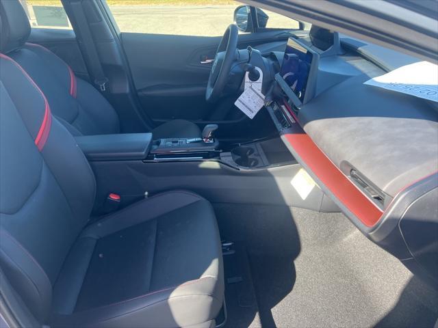 new 2025 Toyota Prius Plug-In Hybrid car, priced at $39,084