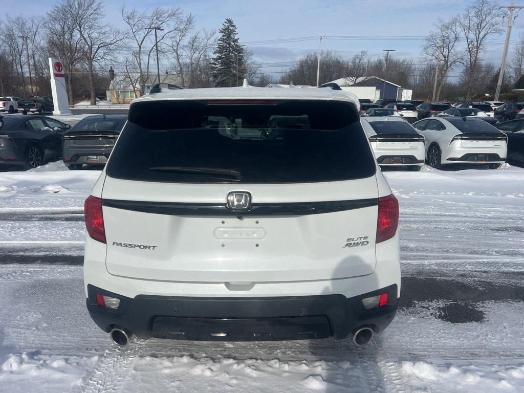 used 2022 Honda Passport car, priced at $30,900