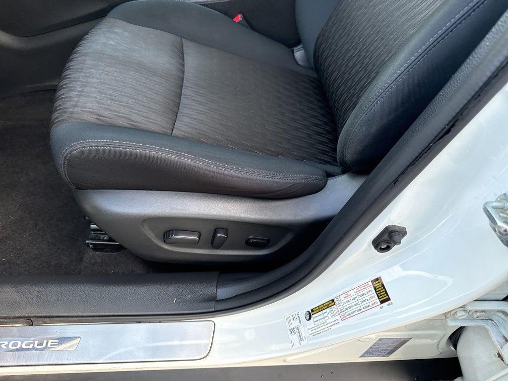 used 2017 Nissan Rogue car, priced at $12,995