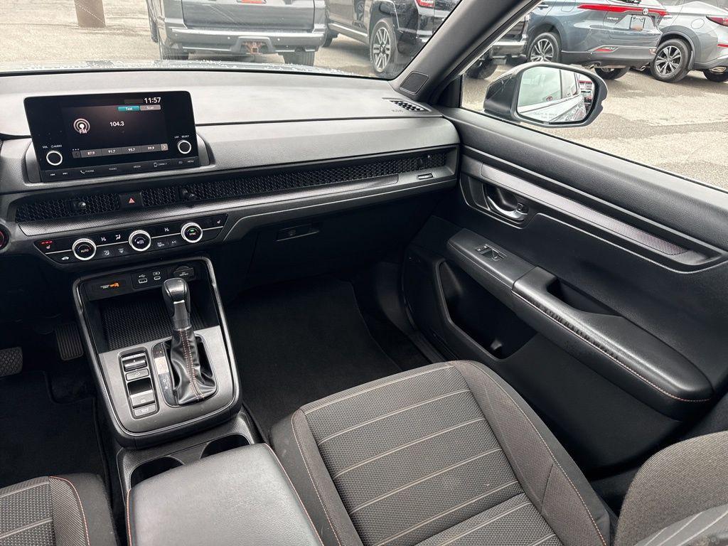 used 2024 Honda CR-V Hybrid car, priced at $31,945