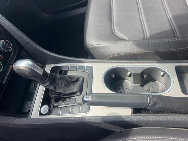 used 2022 Volkswagen Passat car, priced at $22,900