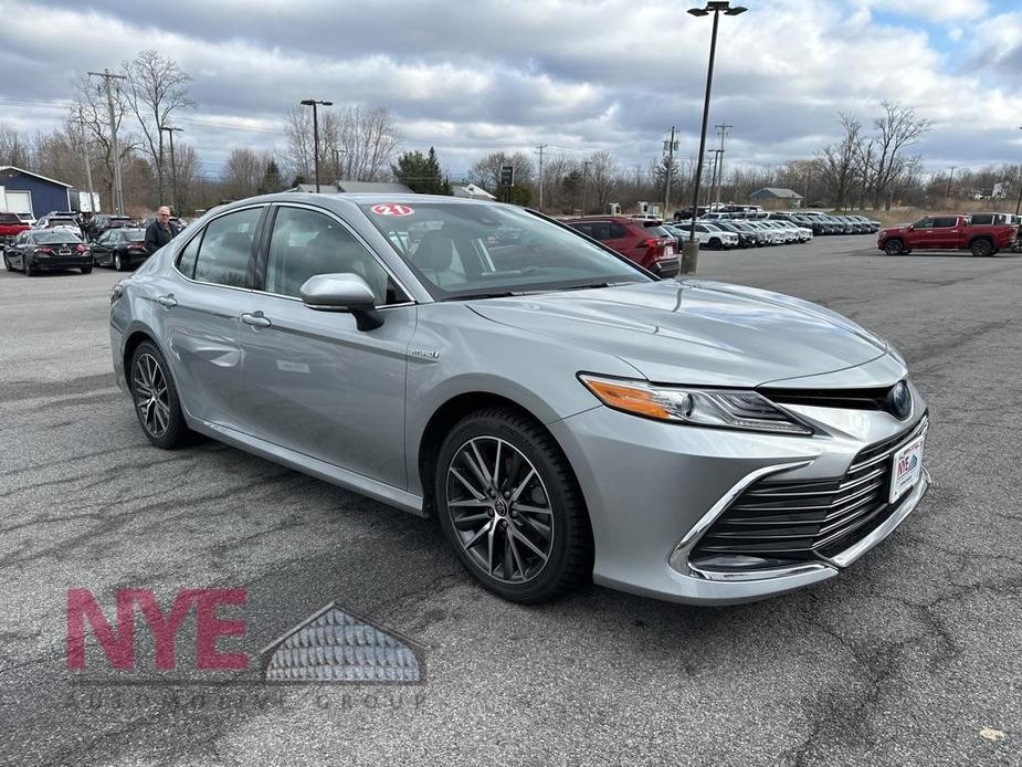 used 2021 Toyota Camry Hybrid car, priced at $24,900