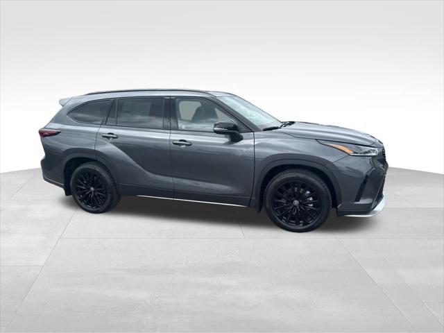 new 2025 Toyota Highlander car, priced at $50,388