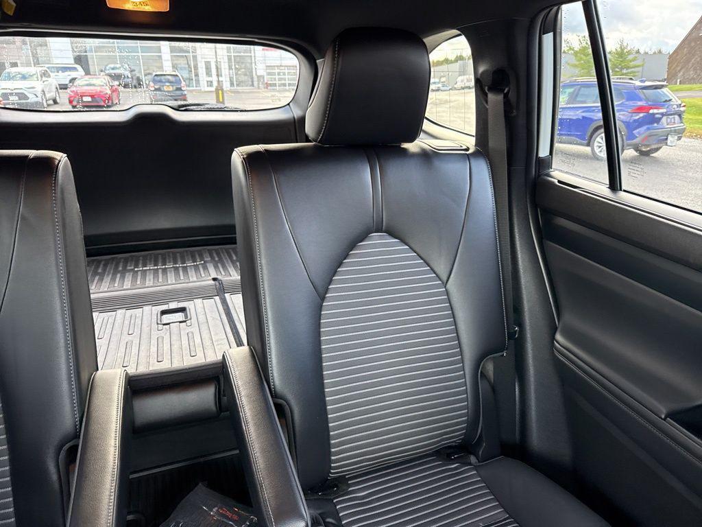 used 2023 Toyota Highlander car, priced at $40,955