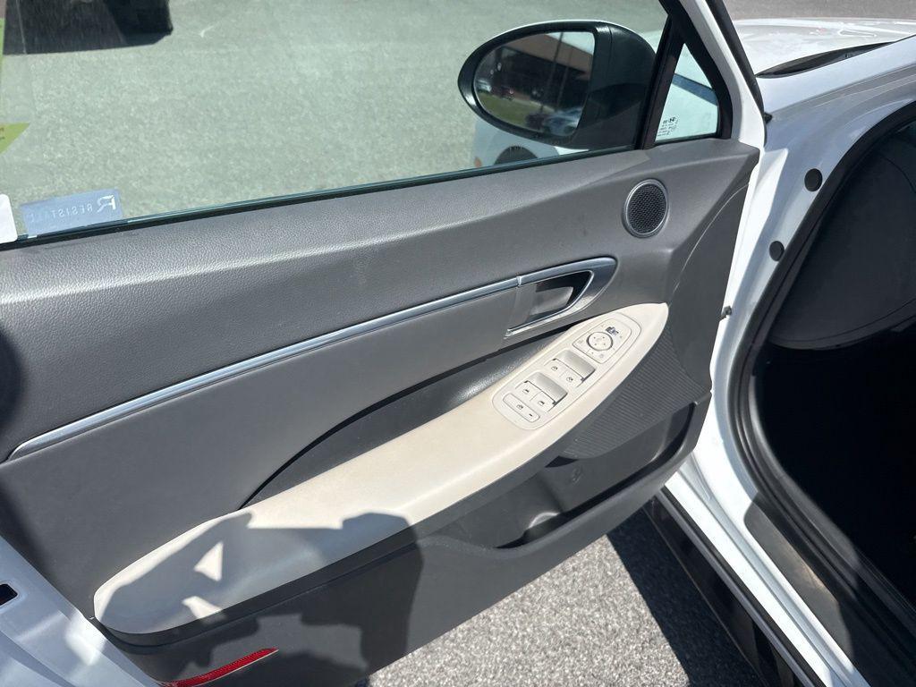used 2022 Hyundai Sonata car, priced at $19,795