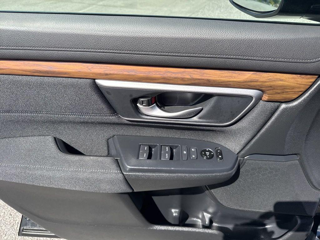 used 2020 Honda CR-V car, priced at $24,995