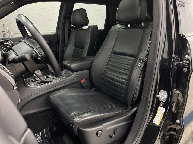 used 2020 Jeep Grand Cherokee car, priced at $27,900