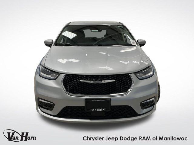 used 2023 Chrysler Pacifica car, priced at $31,999