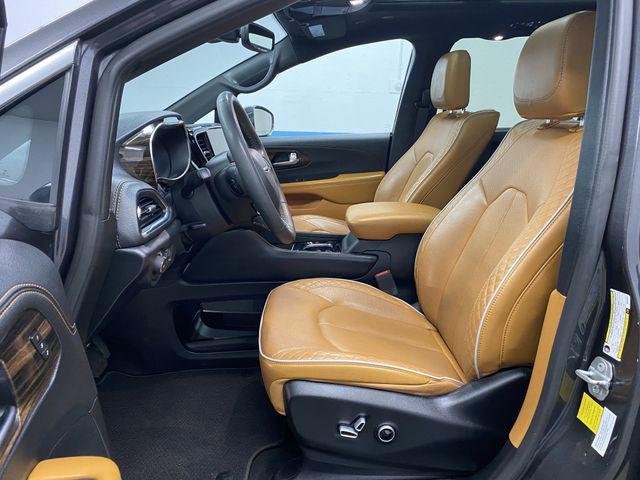 used 2022 Chrysler Pacifica car, priced at $35,249