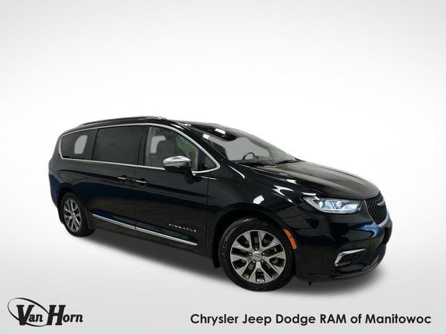 used 2023 Chrysler Pacifica car, priced at $38,249