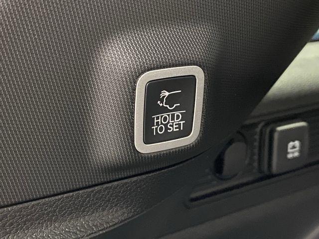 new 2025 Jeep Grand Cherokee car, priced at $48,813