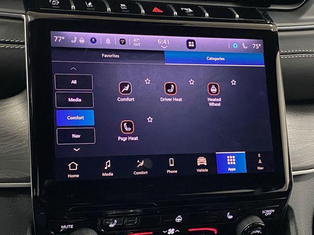 new 2025 Jeep Grand Cherokee car, priced at $45,975