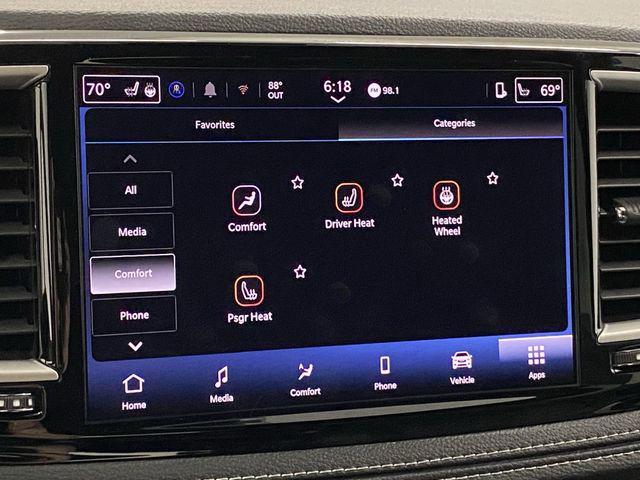 new 2025 Chrysler Pacifica car, priced at $44,776