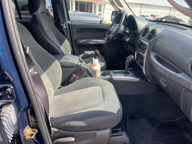 used 2004 Jeep Liberty car, priced at $5,400