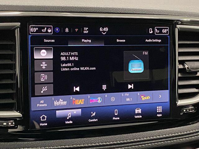 new 2025 Chrysler Pacifica car, priced at $44,368