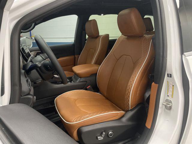 used 2024 Chrysler Pacifica car, priced at $43,499