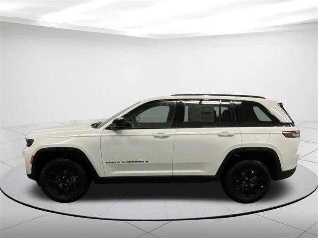 new 2024 Jeep Grand Cherokee car, priced at $41,404
