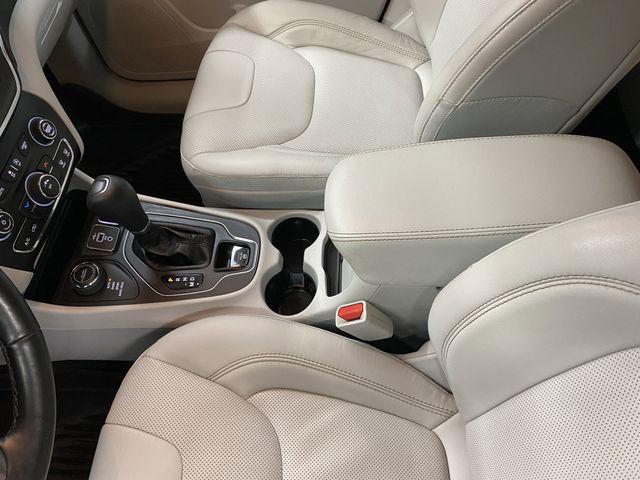 used 2021 Jeep Cherokee car, priced at $20,499
