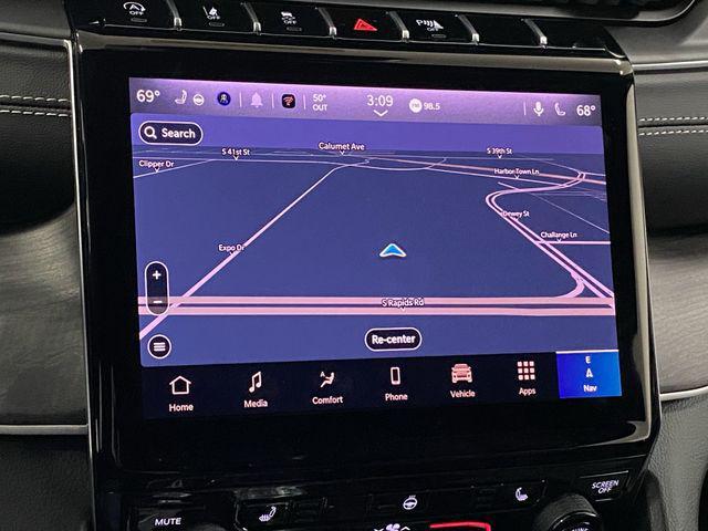 new 2025 Jeep Grand Cherokee car, priced at $44,725