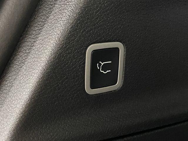 new 2025 Chrysler Pacifica car, priced at $44,776