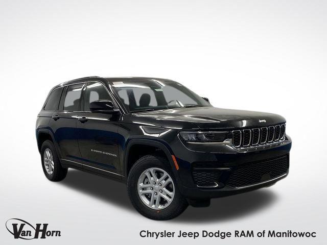 new 2025 Jeep Grand Cherokee car, priced at $38,028