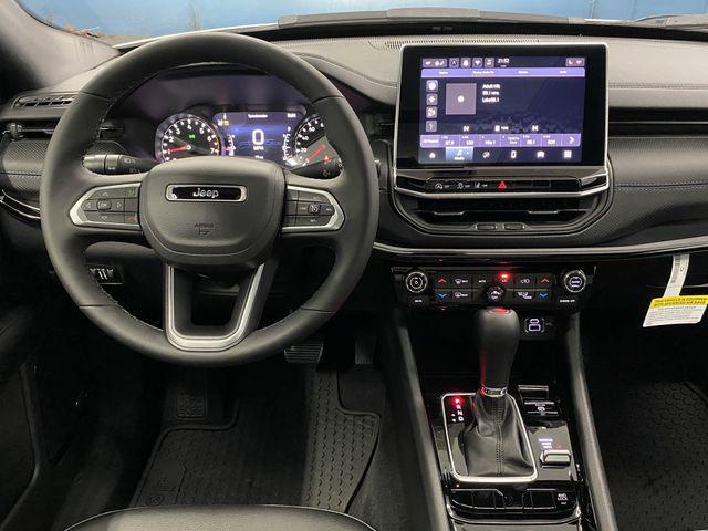 new 2025 Jeep Compass car, priced at $32,728