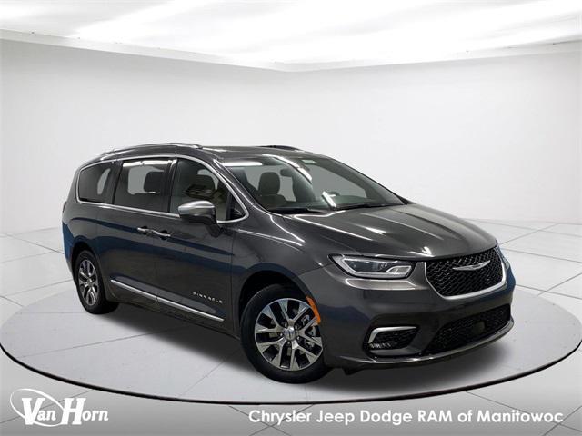 used 2022 Chrysler Pacifica car, priced at $34,749