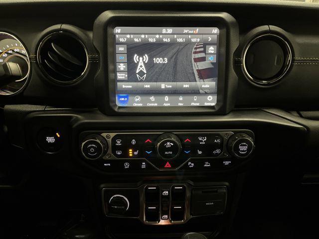 used 2022 Jeep Gladiator car, priced at $35,494