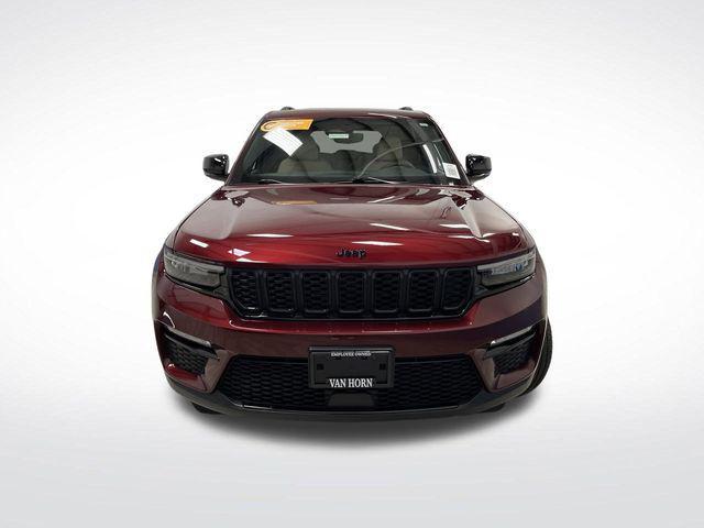 used 2024 Jeep Grand Cherokee car, priced at $35,999
