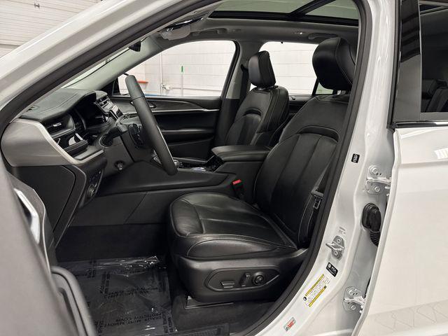 used 2023 Jeep Grand Cherokee 4xe car, priced at $27,499