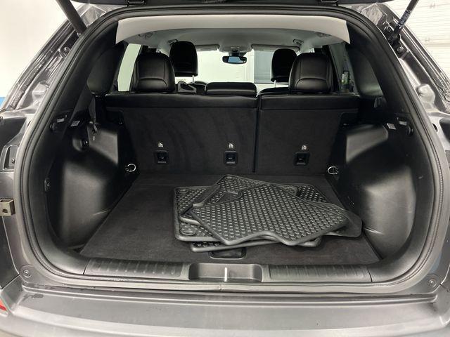 used 2022 Jeep Cherokee car, priced at $25,999