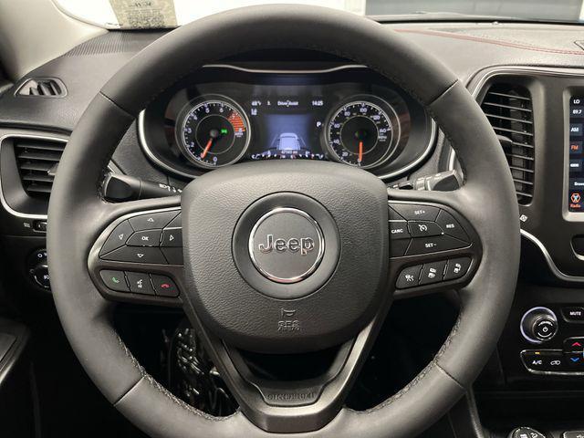used 2022 Jeep Cherokee car, priced at $25,999